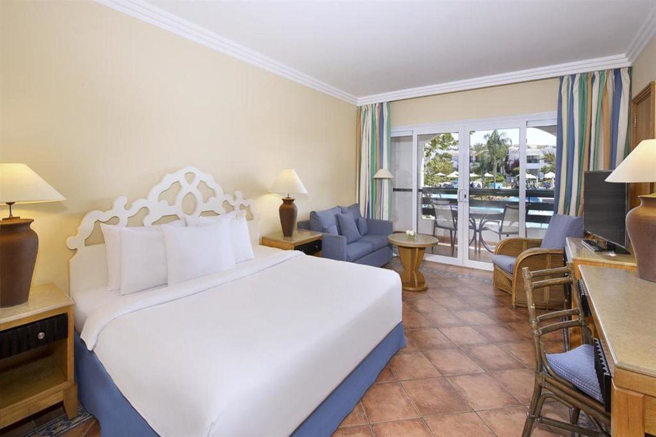 Sharm Dreams Vacation Club - Aqua Park Sharm El Sheikk Exterior foto A room at the Hilton San Diego Bayfront