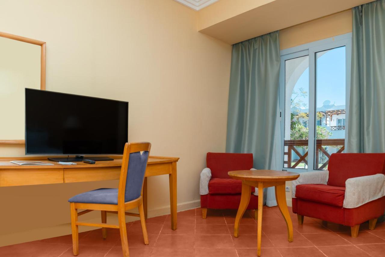 Sharm Dreams Vacation Club - Aqua Park Sharm El Sheikk Exterior foto A room at the hotel