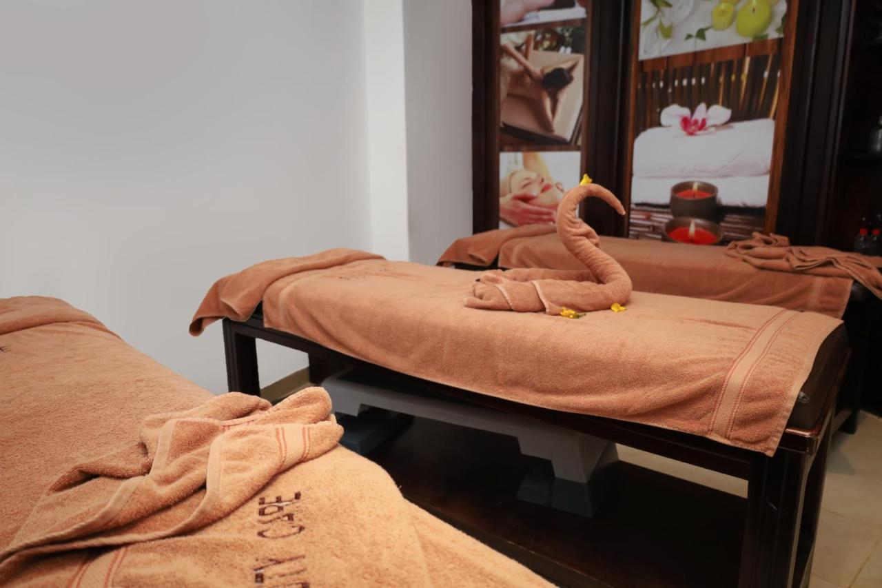 Sharm Dreams Vacation Club - Aqua Park Sharm El Sheikk Exterior foto Thai massage beds