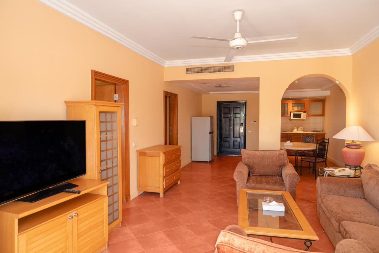 Sharm Dreams Vacation Club - Aqua Park Sharm El Sheikk Exterior foto A typical apartment